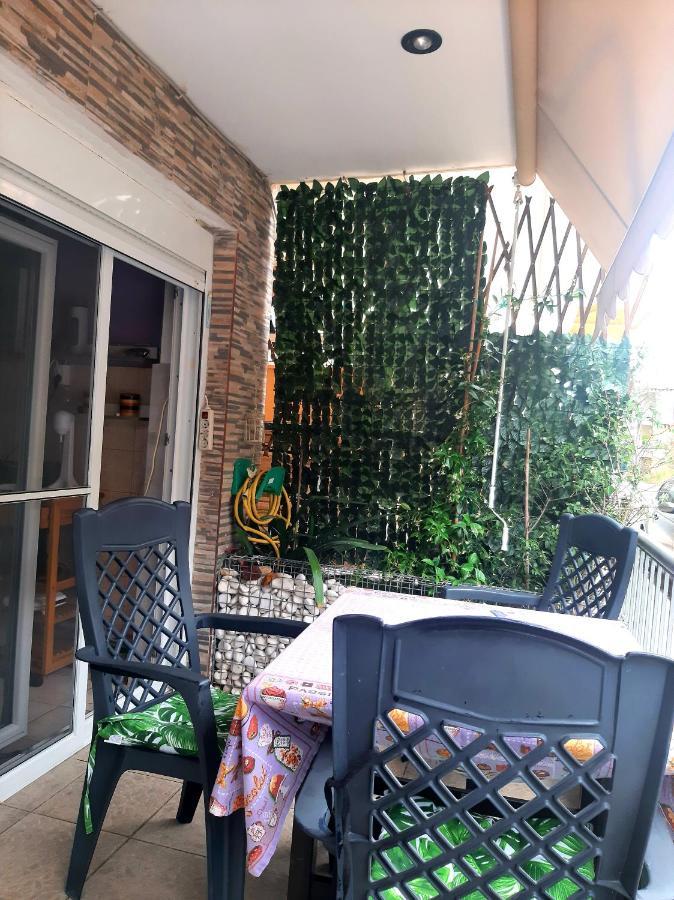 Ολόκληρο Διαμέρισμα Fully Equipped Apt Dora Comfortable Holidays Flogita Beach Экстерьер фото
