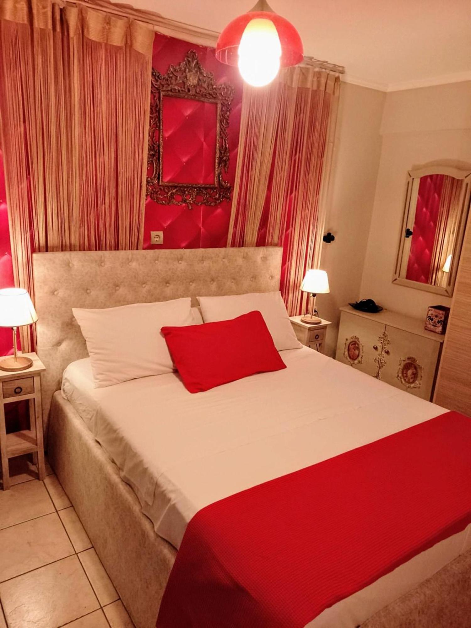 Ολόκληρο Διαμέρισμα Fully Equipped Apt Dora Comfortable Holidays Flogita Beach Экстерьер фото