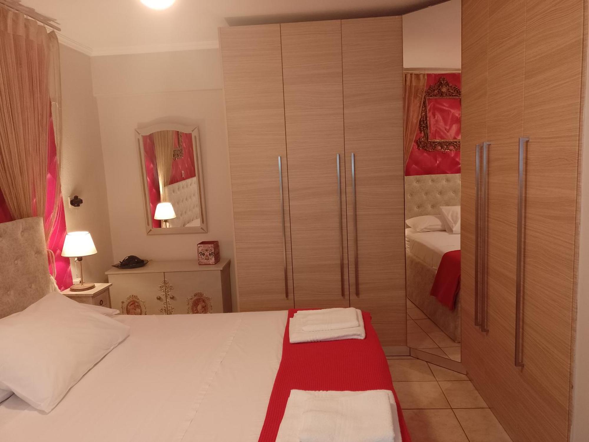 Ολόκληρο Διαμέρισμα Fully Equipped Apt Dora Comfortable Holidays Flogita Beach Экстерьер фото